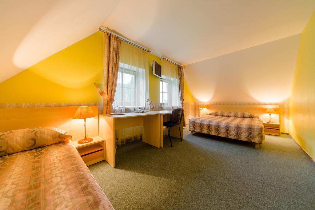 Hotel - Bar Grafaite Šiauliai Kültér fotó
