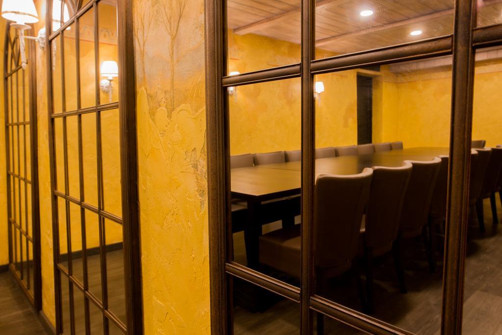 Hotel - Bar Grafaite Šiauliai Kültér fotó