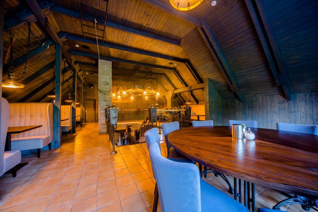 Hotel - Bar Grafaite Šiauliai Kültér fotó