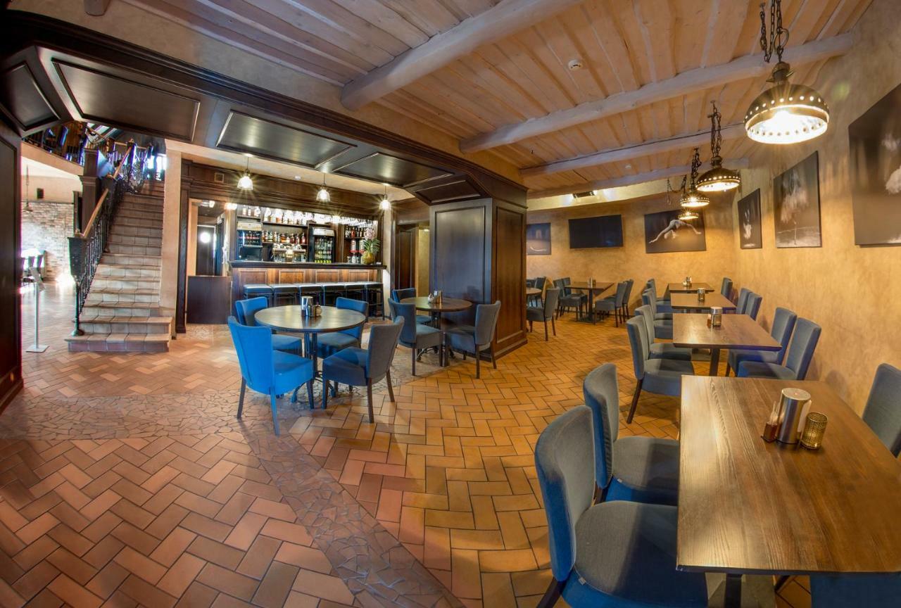 Hotel - Bar Grafaite Šiauliai Kültér fotó